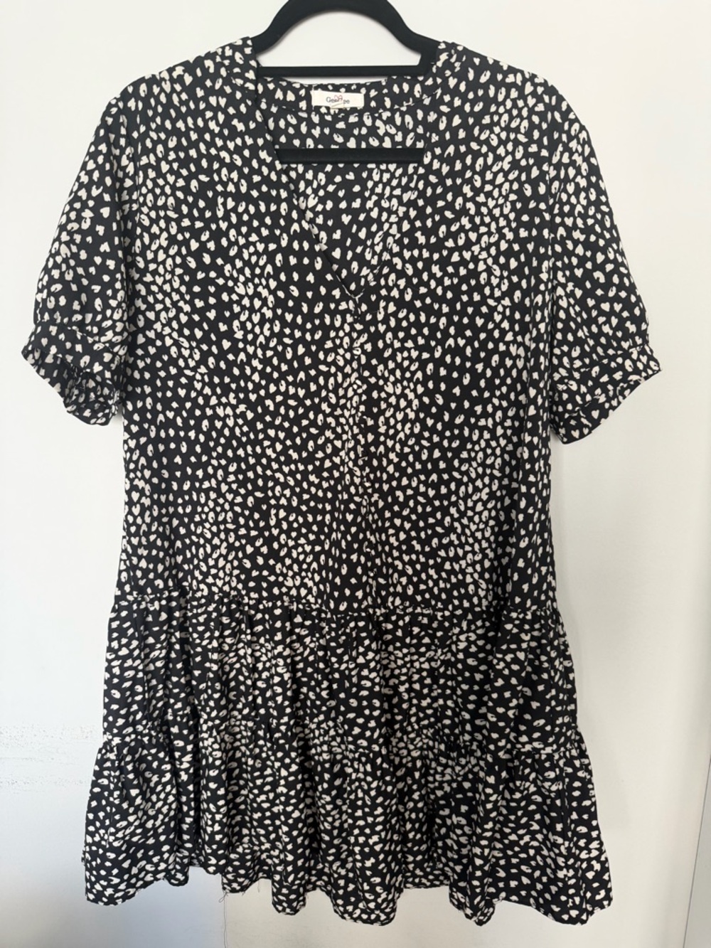 Black and White Short Sleeve Printed Mini Dress